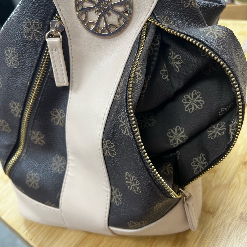 Avon Collection Purse - Picture 3 of 5